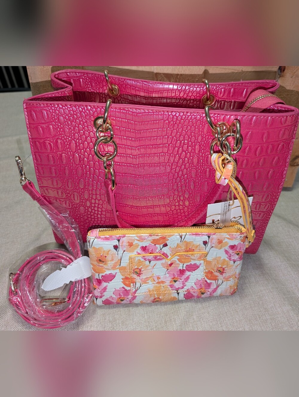 🆕Imoshionu Vegan Purse! Beautiful & Vibrant.     Brand New! 💗